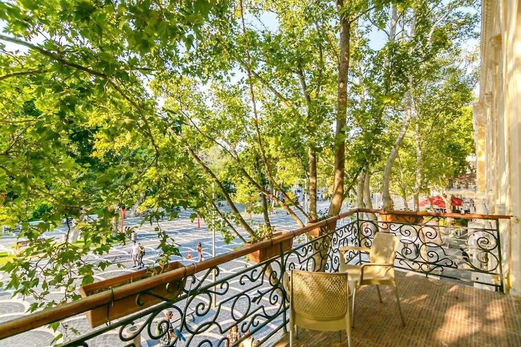 Baku Nizami Street Triplex 4 Bedroom